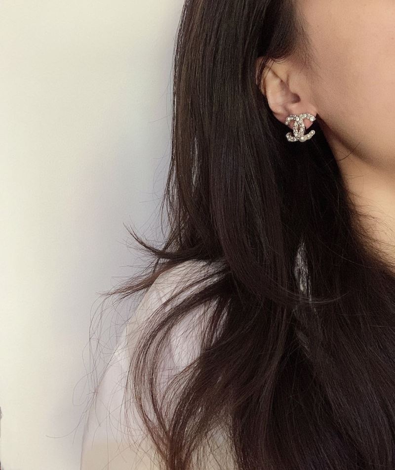 Ch**el earrings